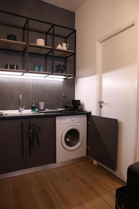 Super Stylish Apartments In The Heart Of Athens! Kültér fotó